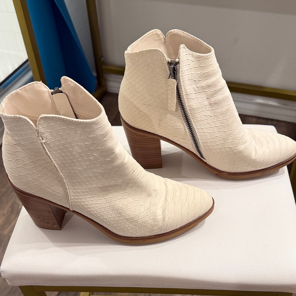 MIA Textured Cream Ankle Booties
